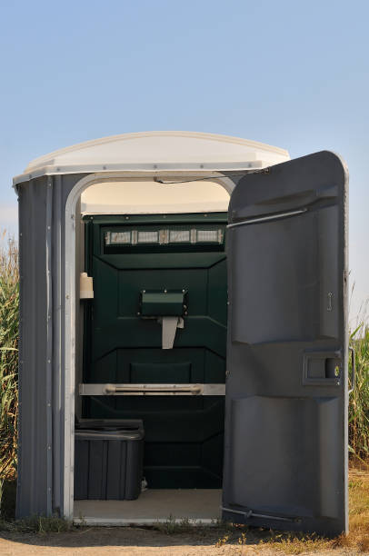 Best Portable restroom trailer rental  in Watertown, SD